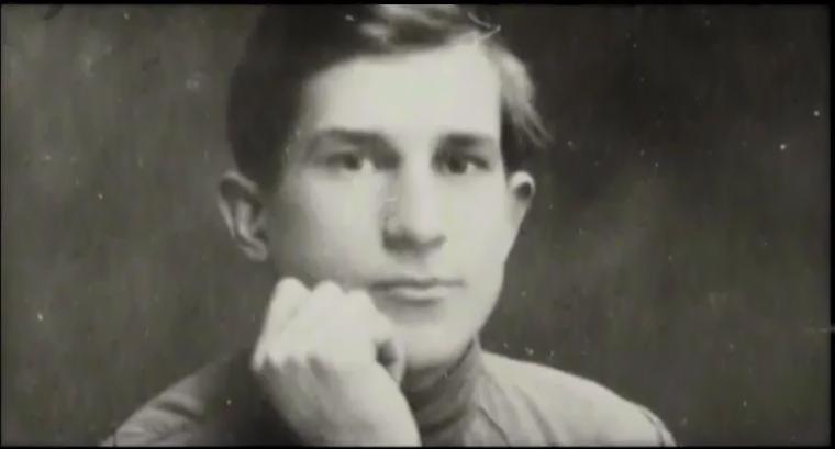 Георгий ХОЛОСТЯКОВ Георгий ХОЛОСТЯКОВ