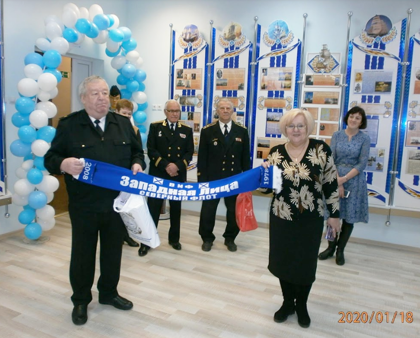 контр-адмирал ШКИРЯТОВ Олег Тимофеевич